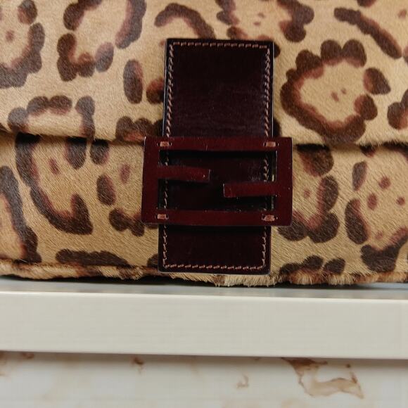 Fendi Baguette Pony-Hair and Leather Leopard Print Shoulder Bag Rare - Picture 14 of 16